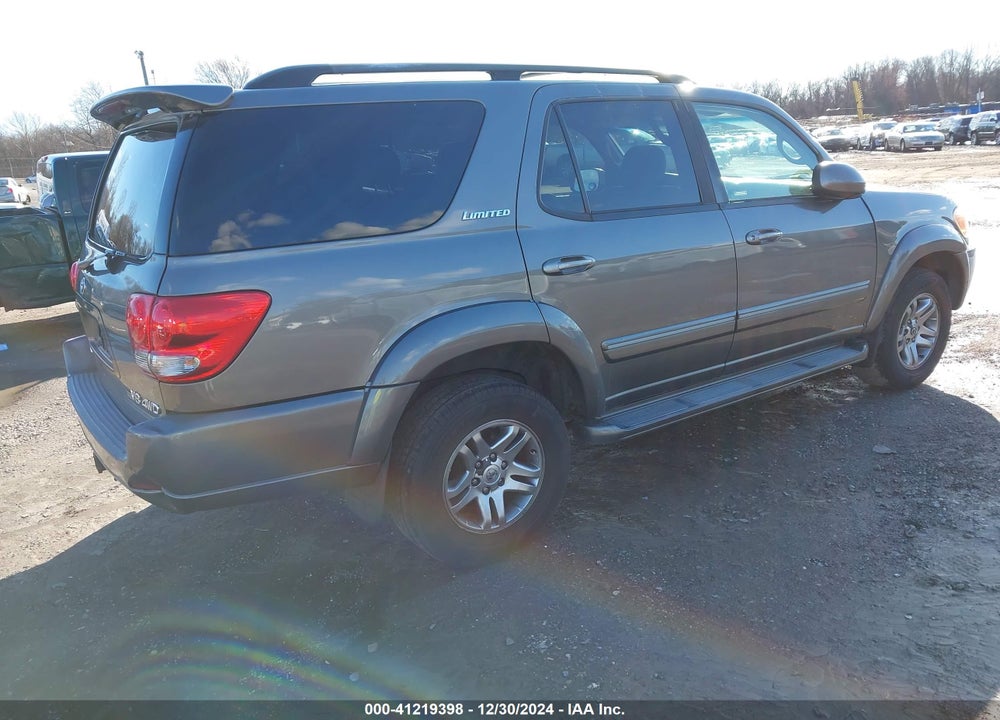 2005 TOYOTA SEQUOIA LIMITED V8 VIN: 5TDBT48A85S246397