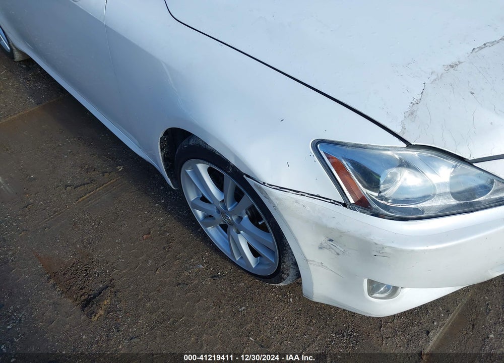 2007 LEXUS IS 250 VIN: JTHBK262872028469