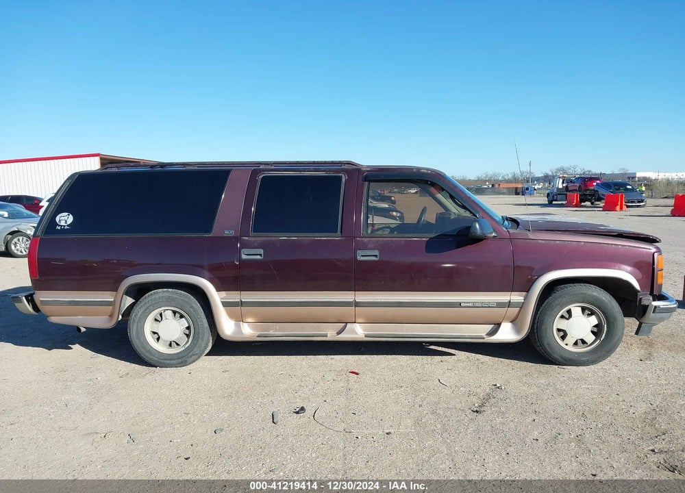 1997 GMC SUBURBAN 1500 SL VIN: 1GKEC16RXVJ703491