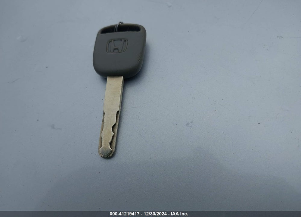 2005 HONDA ACCORD 2.4 DX VIN: 1HGCM561X5A129512