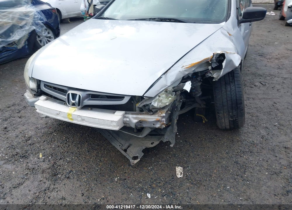 2005 HONDA ACCORD 2.4 DX VIN: 1HGCM561X5A129512