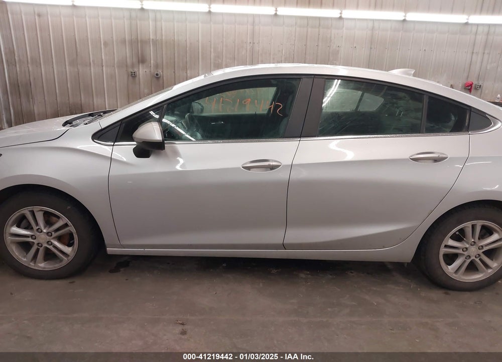 2018 CHEVROLET CRUZE VIN: 1G1BE5SM3J7235081