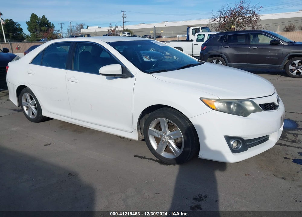 2012 TOYOTA CAMRY SE VIN: 4T1BF1FK0CU573219