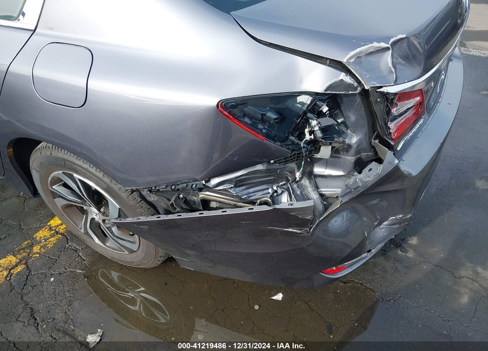 2017 HONDA ACCORD VIN: 1HGCR2F37HA245840