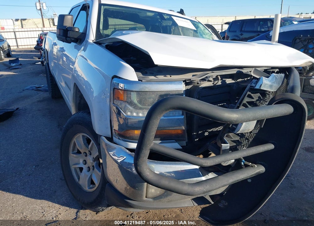 2017 CHEVROLET SILVERADO 1500 1LT VIN: 3GCUKRECXHG445453