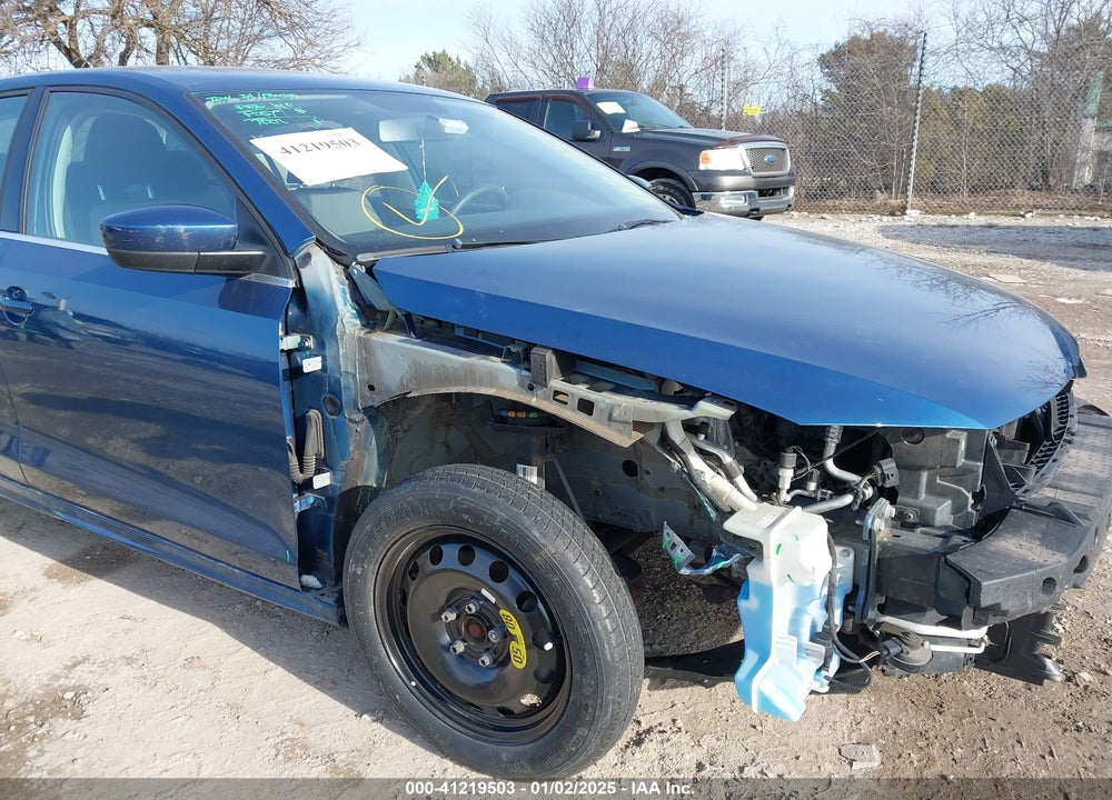 2017 VOLKSWAGEN JETTA 1.4T S VIN: 3VW2B7AJ5HM378680