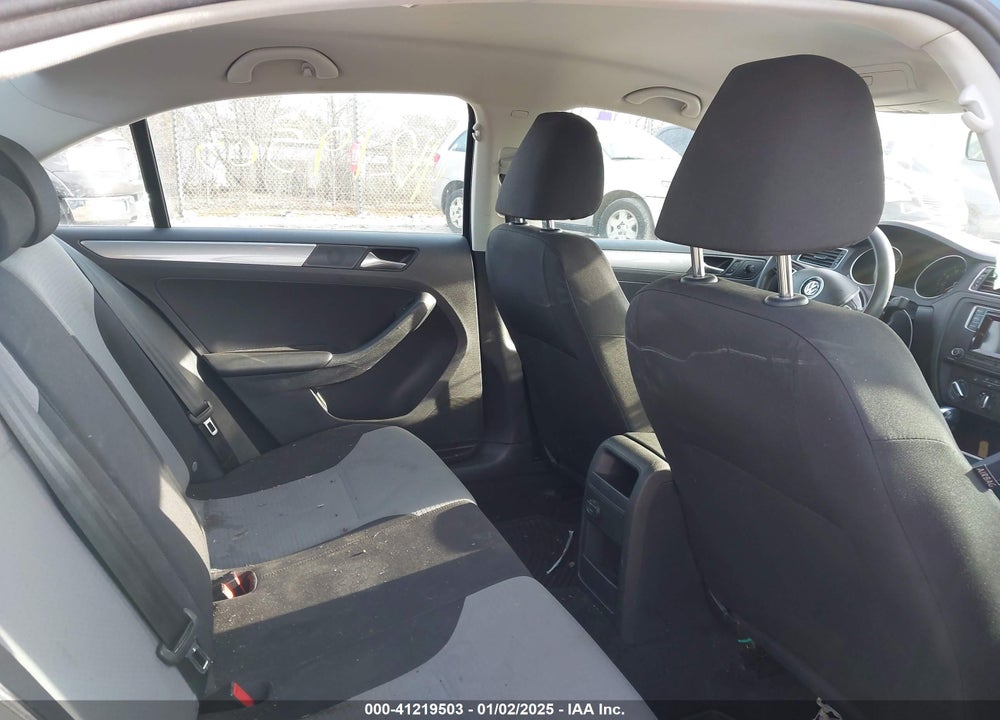 2017 VOLKSWAGEN JETTA 1.4T S VIN: 3VW2B7AJ5HM378680