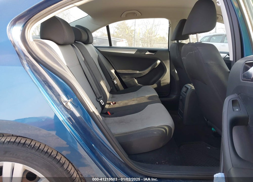2017 VOLKSWAGEN JETTA 1.4T S VIN: 3VW2B7AJ5HM378680
