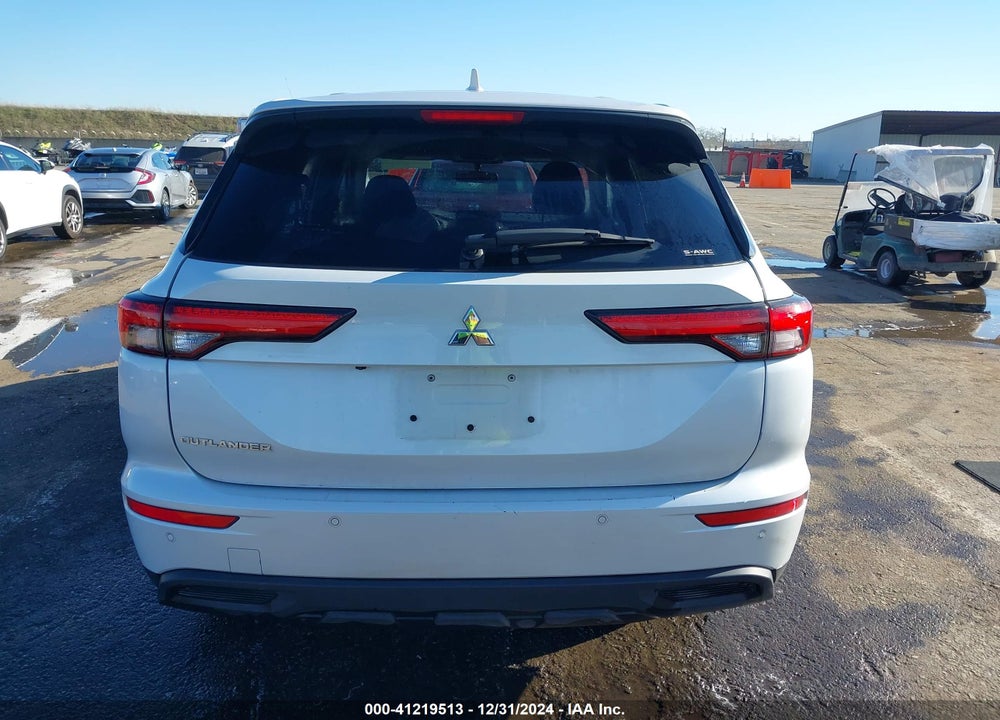 2024 MITSUBISHI OUTLANDER ES 2.5 S-AWC VIN: JA4J4UA89RZ044005