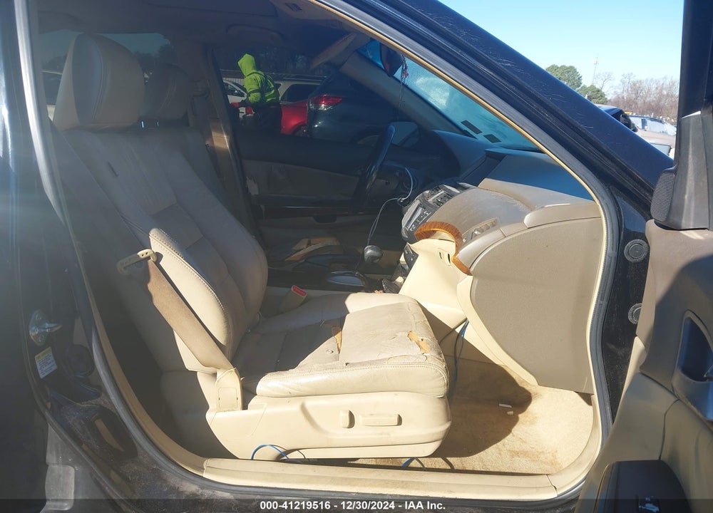 2008 HONDA ACCORD VIN: 1HGCP36878A035875