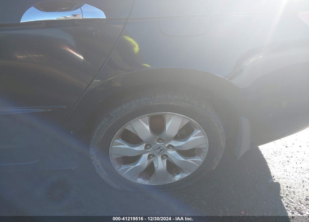 2008 HONDA ACCORD VIN: 1HGCP36878A035875