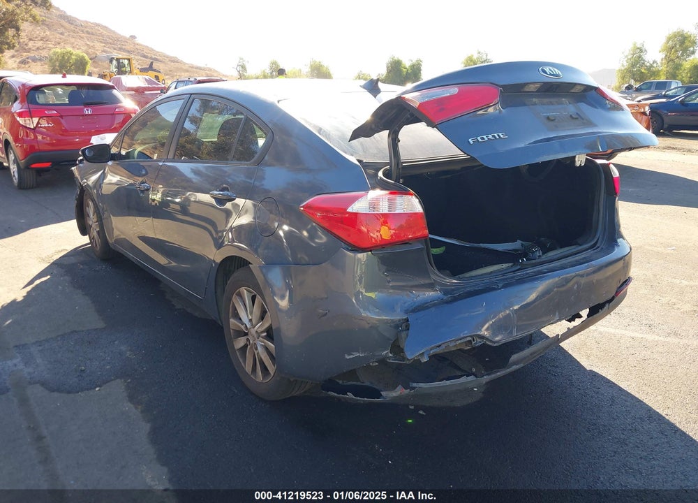 2015 KIA FORTE VIN: KNAFX4A65F5380848
