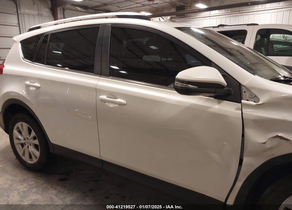 2013 TOYOTA RAV4 LIMITED VIN: JTMDFREV4DD043540