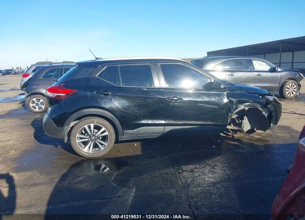 2019 NISSAN KICKS SV VIN: 3N1CP5CU9KL568079