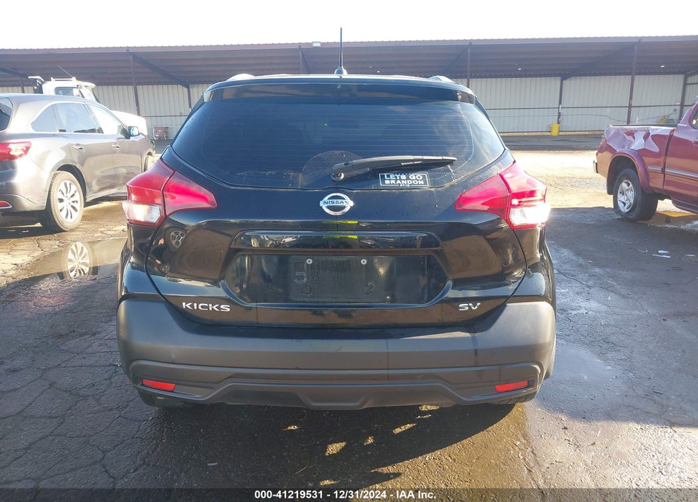 2019 NISSAN KICKS SV VIN: 3N1CP5CU9KL568079