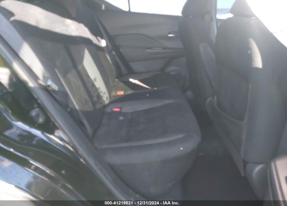 2019 NISSAN KICKS SV VIN: 3N1CP5CU9KL568079