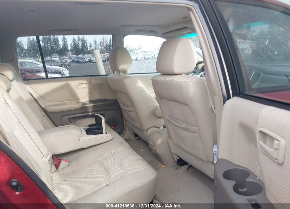 2005 TOYOTA HIGHLANDER V6 VIN: JTEGP21A050068749