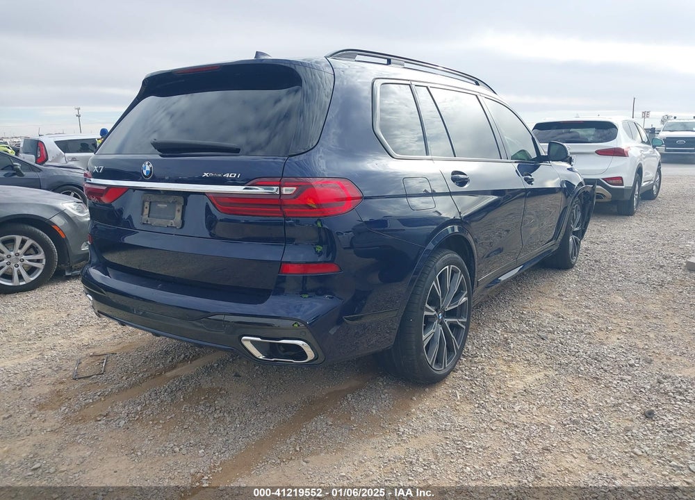 2021 BMW X7 XDRIVE40I VIN: 5UXCW2C00M9E43416