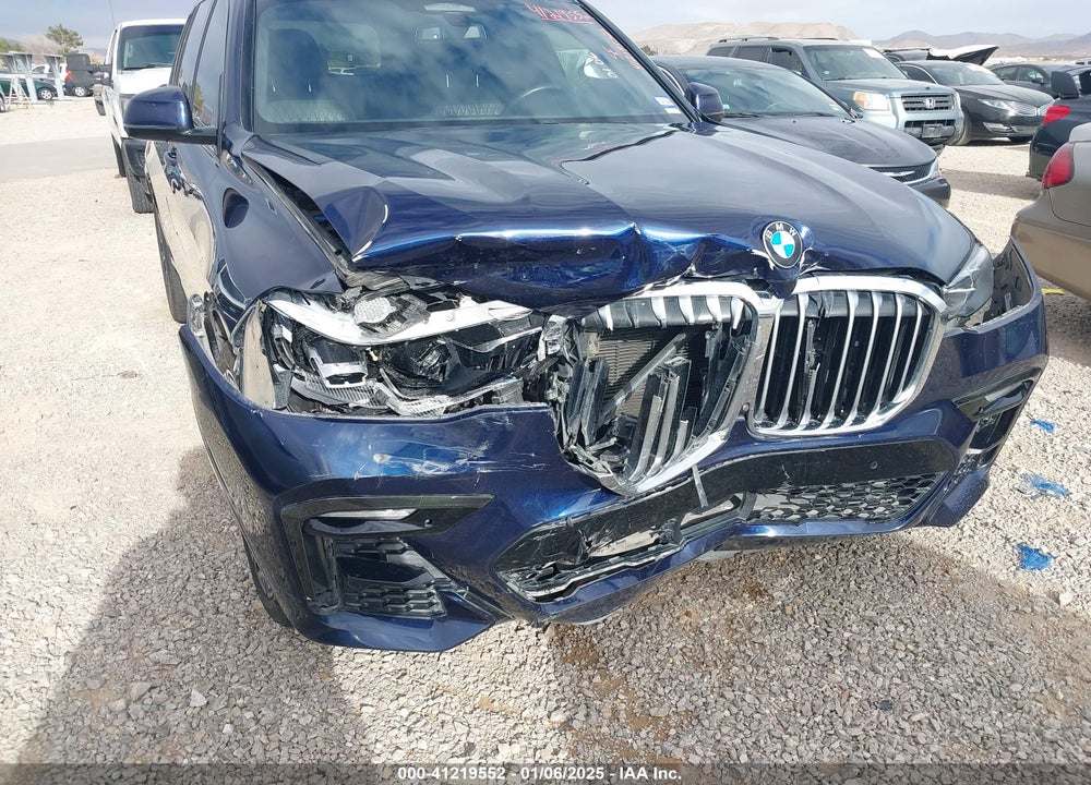 2021 BMW X7 XDRIVE40I VIN: 5UXCW2C00M9E43416