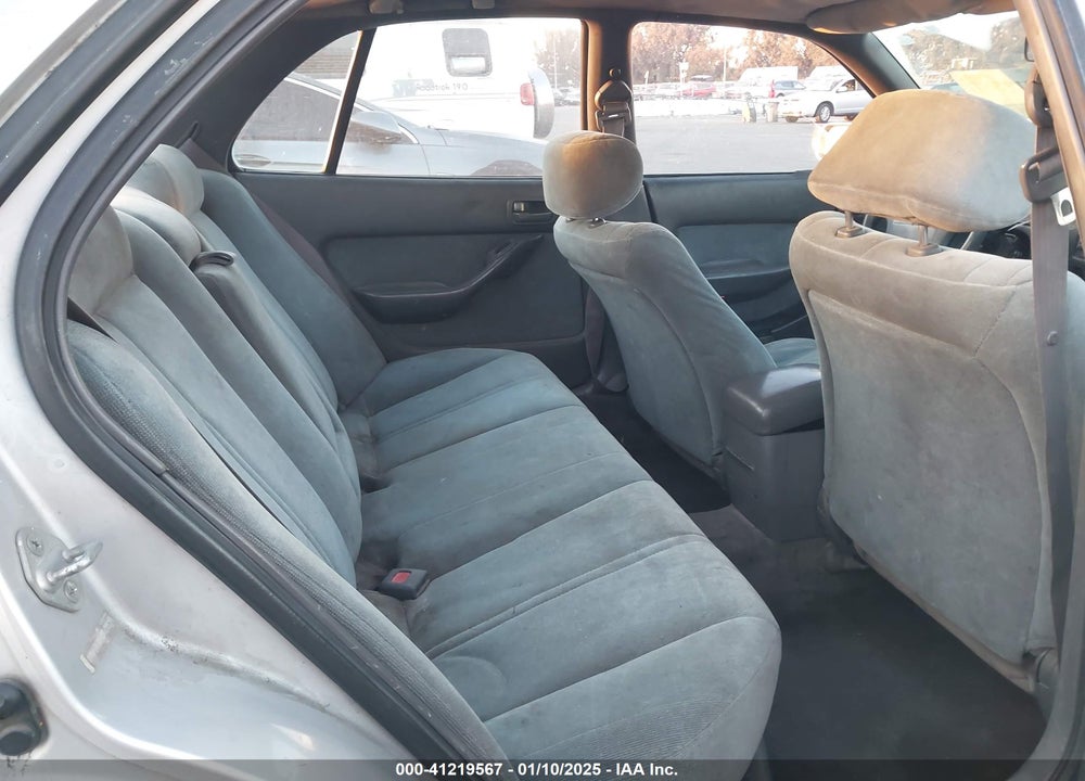 1992 TOYOTA CAMRY LE VIN: 4T1SK12E1NU033456