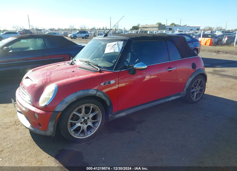 2005 MINI COOPER S VIN: WMWRH33575TF84766