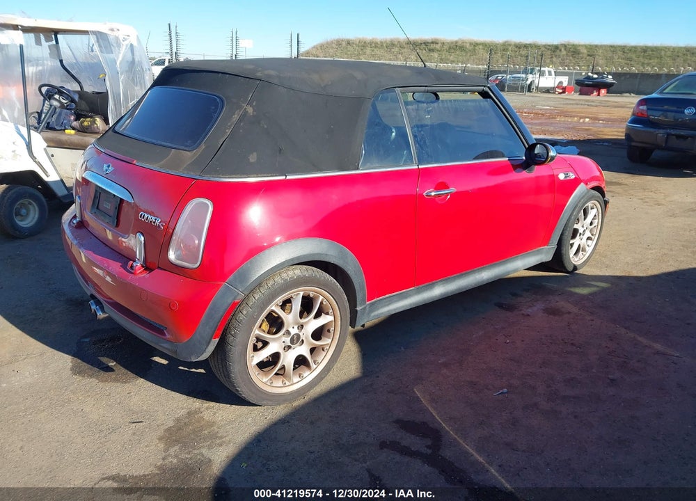 2005 MINI COOPER S VIN: WMWRH33575TF84766