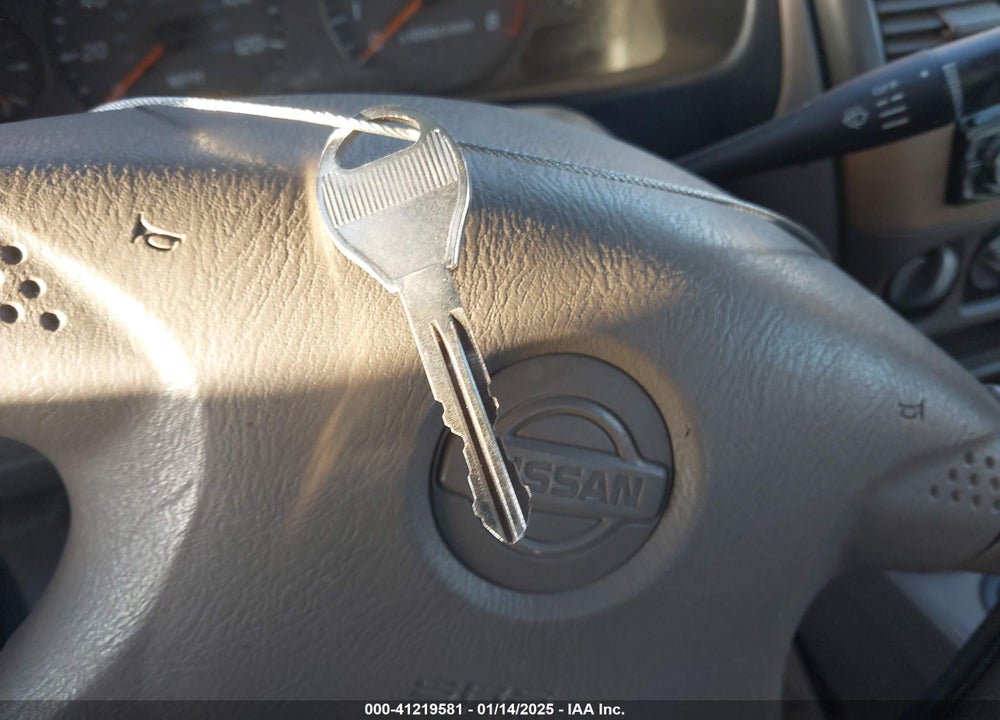 2002 NISSAN SENTRA XE/GXE VIN: 3N1CB51D72L686682
