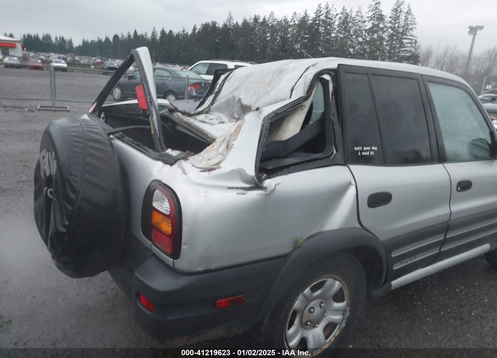 1998 TOYOTA RAV4 VIN: JT3HP10V4W7095599