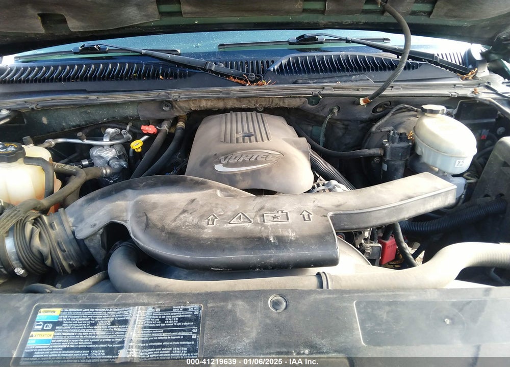 2003 CHEVROLET TAHOE LS VIN: 1GNEK13V33J215889