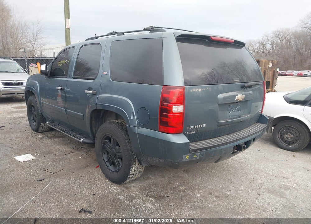 2008 CHEVROLET TAHOE LT VIN: 1GNFK13008R165258