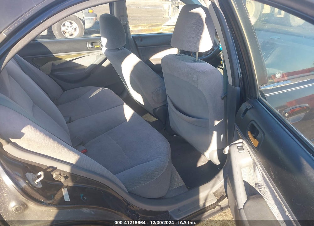 2002 HONDA CIVIC LX VIN: 2HGES165X2H585419
