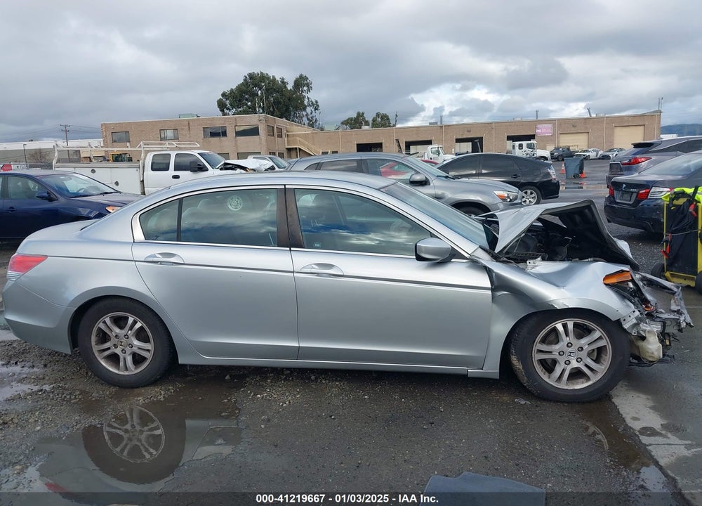2009 HONDA ACCORD VIN: 1HGCP26329A179611