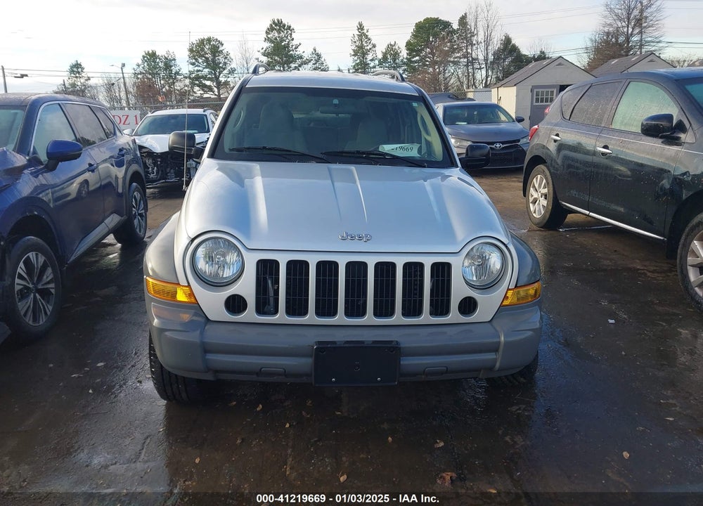 2005 JEEP LIBERTY VIN: 1J4GL48K65W616285
