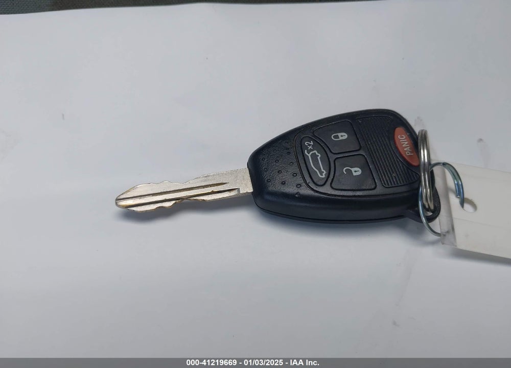 2005 JEEP LIBERTY VIN: 1J4GL48K65W616285