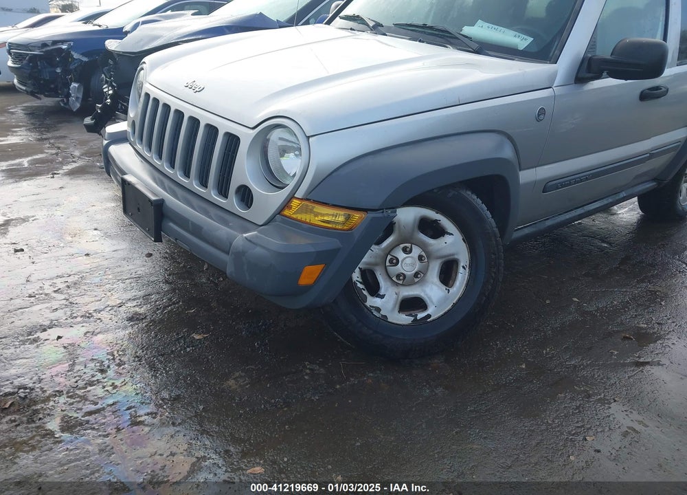2005 JEEP LIBERTY VIN: 1J4GL48K65W616285