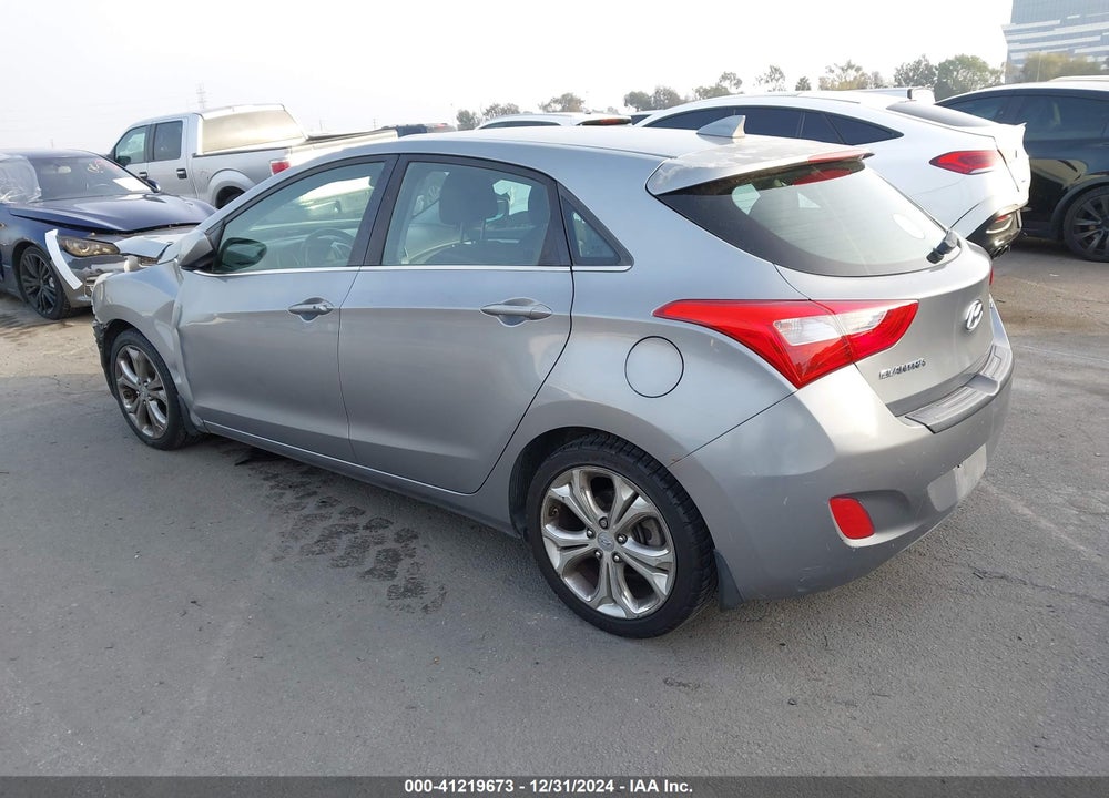 2013 HYUNDAI ELANTRA GT VIN: KMHD35LE1DU131848