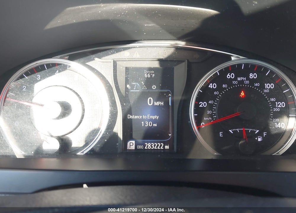 2015 TOYOTA CAMRY SE VIN: 4T1BF1FK7FU002704