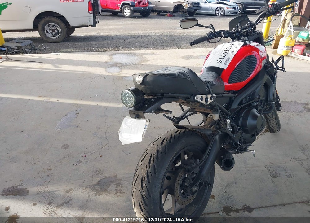 2018 YAMAHA XSR900 VIN: JYARN47E1JA002073
