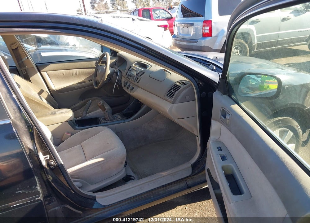 2003 TOYOTA CAMRY LE VIN: JTDBE32K930242753