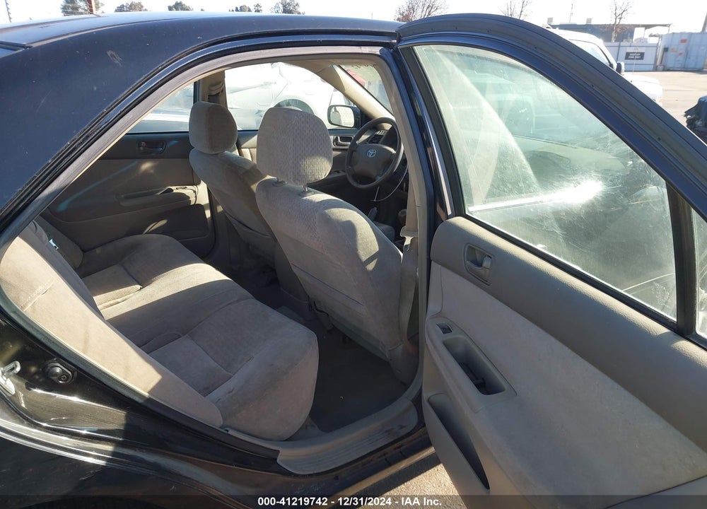 2003 TOYOTA CAMRY LE VIN: JTDBE32K930242753