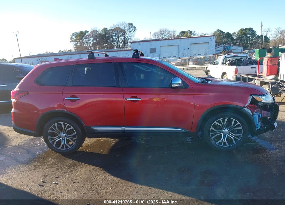 2018 MITSUBISHI OUTLANDER SE VIN: JA4AD3A38JZ011175