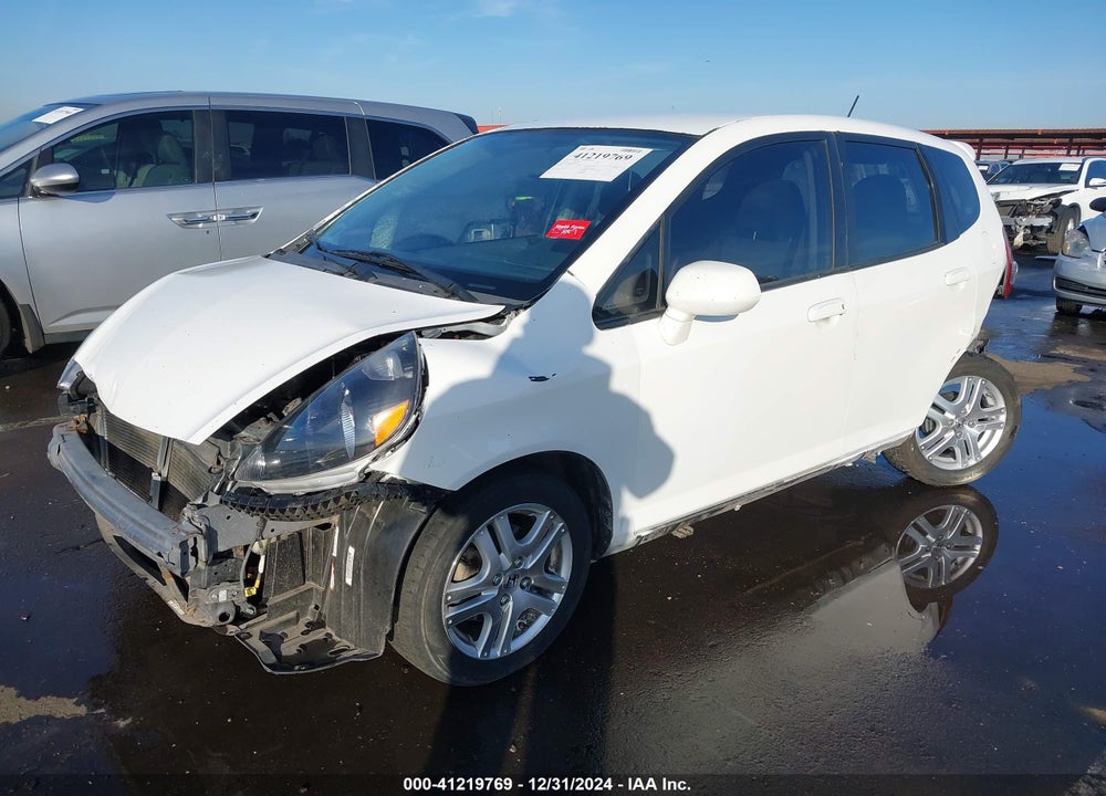 2008 HONDA FIT SPORT VIN: JHMGD38688S009329