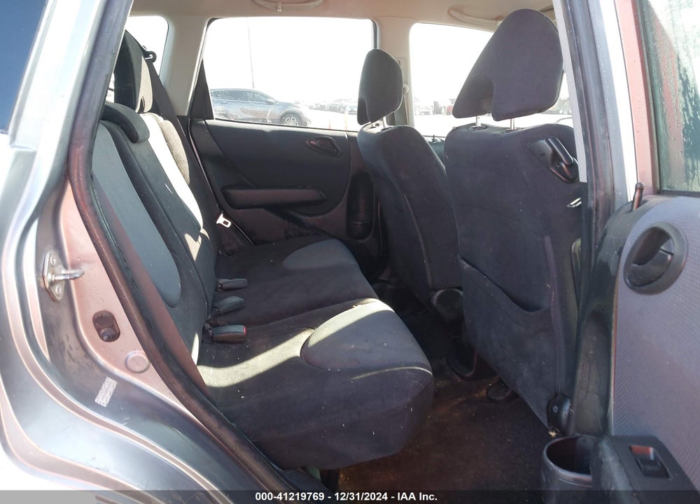 2008 HONDA FIT SPORT VIN: JHMGD38688S009329