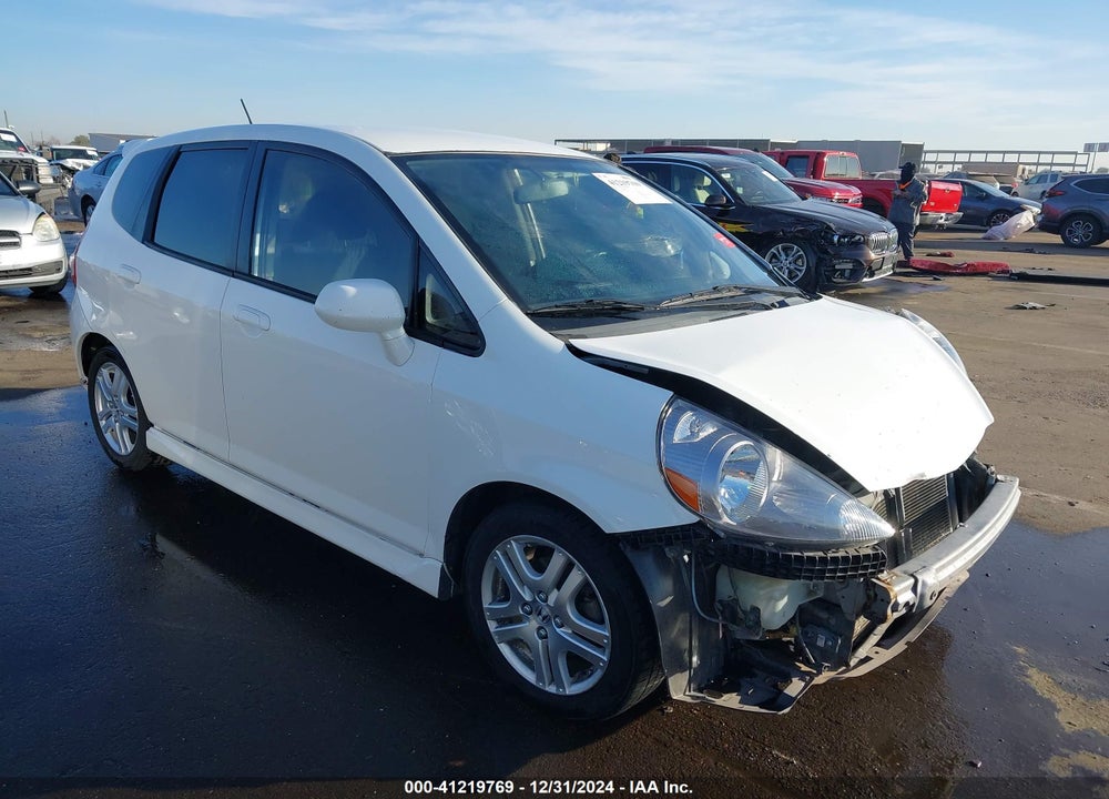 2008 HONDA FIT SPORT VIN: JHMGD38688S009329