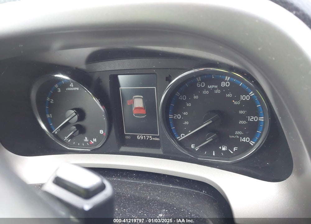 2016 TOYOTA RAV4 XLE VIN: 2T3RFREVXGW528276