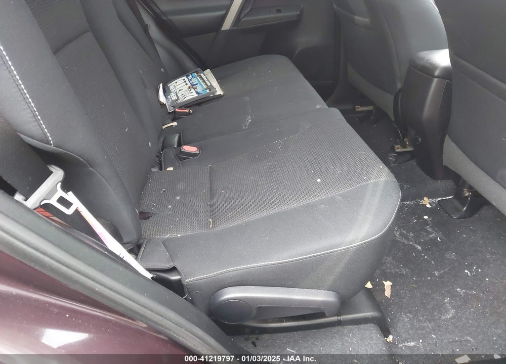 2016 TOYOTA RAV4 XLE VIN: 2T3RFREVXGW528276