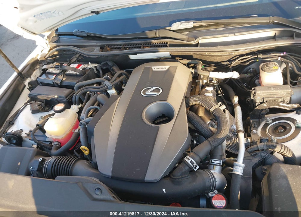2016 LEXUS IS 200T VIN: JTHBA1D20G5010529