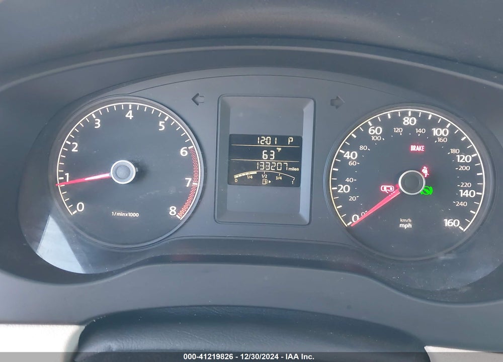 2011 VOLKSWAGEN JETTA 2.5L SE VIN: 3VWDZ7AJ9BM331275
