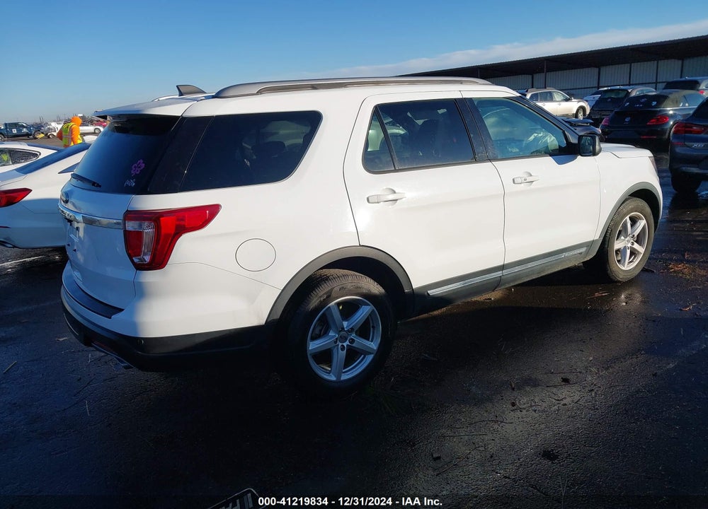 2018 FORD EXPLORER XLT VIN: 1FM5K7D89JGC94365