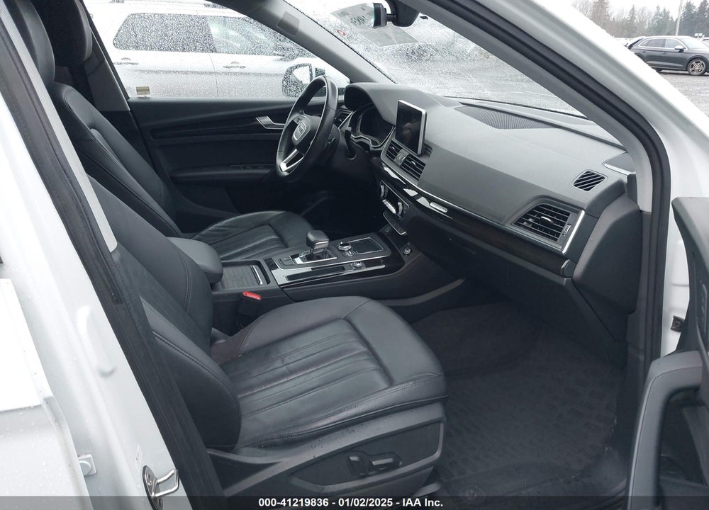 2019 AUDI Q5 45 PREMIUM VIN: WA1BNAFY4K2105574